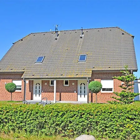 Breege Rueg 2100 شقة