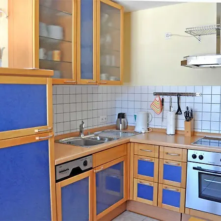 Breege Rueg 2100 شقة *